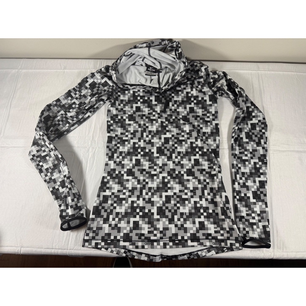 Nike Pro Dri-FIT Womens XS Pixel Digital Camo Hooded Long Sleeve Top Black White